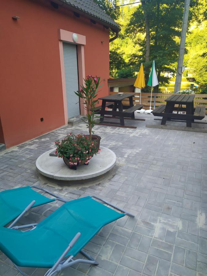 Chata na řece Sázavě Samopse Exterior foto